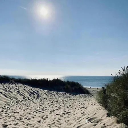 In North Holland Near Apartmán